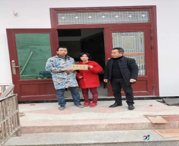  桂花镇：悬挂光荣牌，温暖军属心