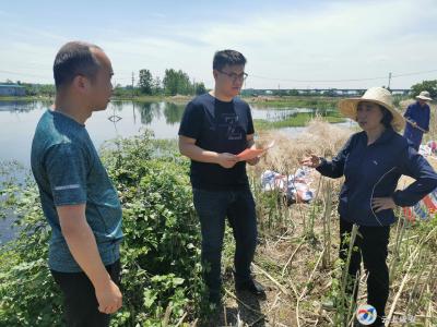 秸秆禁烧宣传 “五一”不打烊