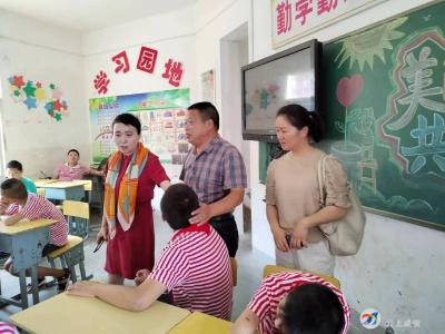 区财政局开展下基层察民情解民忧暖民心实践活动