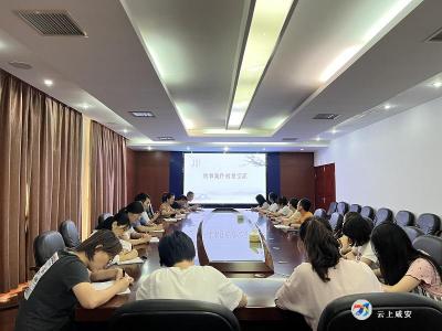 【文明单位创建】咸安检察常态化开展“以政治说办案、讲工作”活动，助推青年干警素能提升