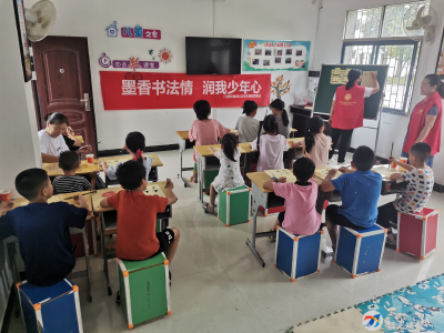 “五老”志愿者，退休不褪色