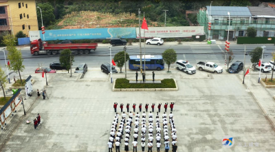 迎国庆，感党恩！贺胜桥镇举行升国旗仪式