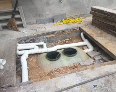 粪水外泄惹人烦，社区出资解民忧