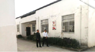 区发改局开展易地扶贫搬迁指导工作
