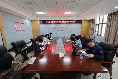 咸安区组织召开西街自建房连片区消防隐患整改联席会
