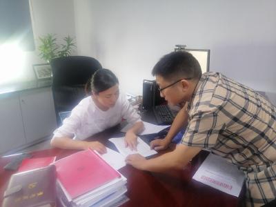 （长江云）【咸安最美行业代表风采】金校：打好服务“主动牌” 当好企业“贴心人”
