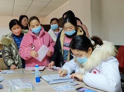 湖北咸安：联合开展筛查工作，筑牢妇女健康防线