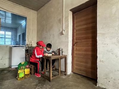 【文明单位创建】咸安区吉善社会工作服务中心开展“书香伴你行，圆你读书梦”活动