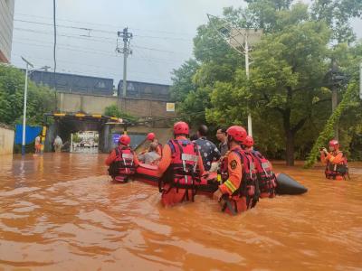 横沟桥镇：闻讯而动 紧急转移群众360人