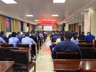 贺胜桥镇举办学习贯彻习近平新时代中国特色社会主义思想主题教育专题讲座