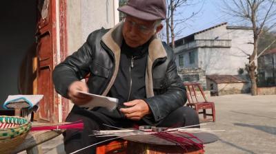 咸安大幕：传承与创新的老篾匠