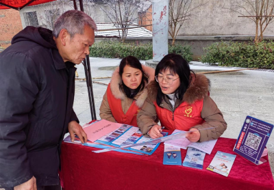 大幕乡：移动综窗“三下沉”，惠民服务零距离