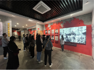 温泉街道：把支部主题党日搬进红色基地