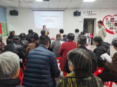 咸安区温泉街道花坛社区：守护相伴 “未”爱同行