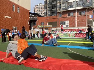 咸安香城社区：亲子乐玩趣味运动会