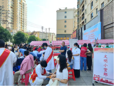 咸安：我在新时代文明实践中心过五一 李振华 许松明