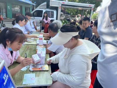 向阳湖镇：微光成炬 共筑幸福
