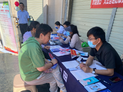 凤凰社区：粽香鼓韵迎端午，邻里共绘文明卷