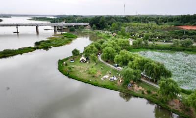 组图 |“五一”畅游湿地美