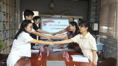 区总工会：打造示范标杆 形成雁阵效应 推进集体协商工作走深走实