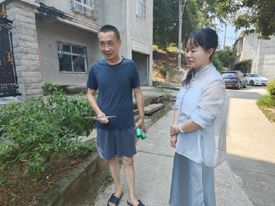 东门社区：清风送爽“扇”清风，廉洁文化进万家