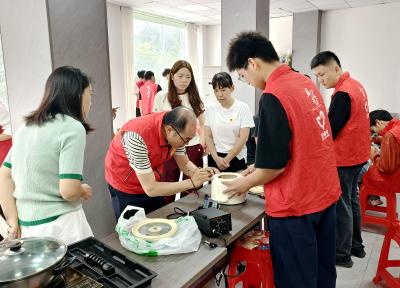 为成长添翼 让德育闪光｜咸宁市第二小学“彩翼”班主任工作室启航