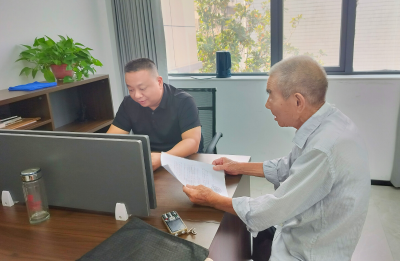 王展勤：从“军营楷模”到群众“贴心人”