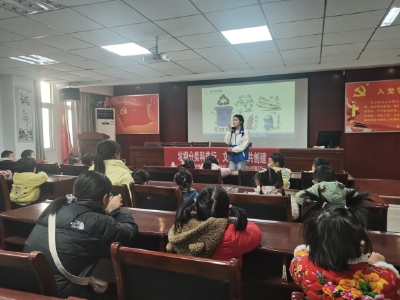 温泉街道温泉社区：小手分一分 绿色伴成长