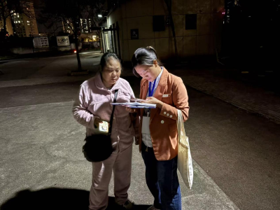 夜幕下的敲门声，叩开万家数据窗 ——咸安区1%人口抽样调查登记工作近尾声