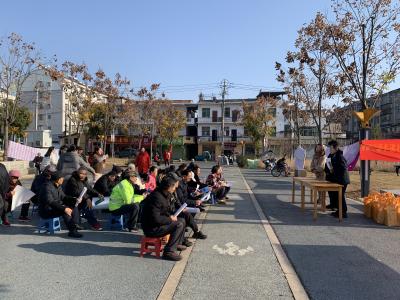 北正街社区开展元旦暖冬惠民活动