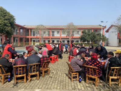 双溪桥镇福利院：共享团圆年味，同沐敬老温情