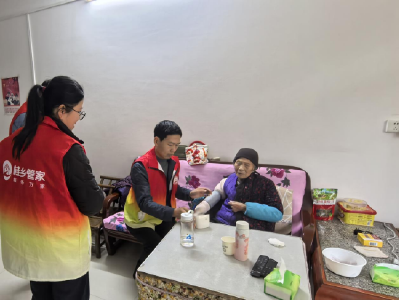 东门社区：桂乡管家暖心入户，守护独居老人安康