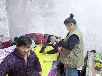 向阳湖镇：入户访视“零距离”，真情关爱暖人心