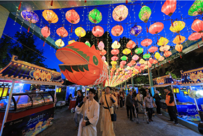 国风夜游登央视 咸安“五一”文旅市场热力十足