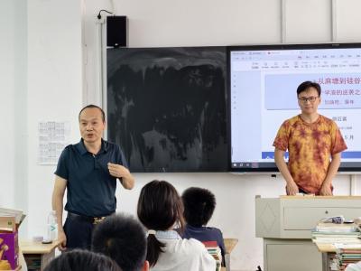 咸宁东方外国语学校佘亚桥：先懂孩子 再教孩子