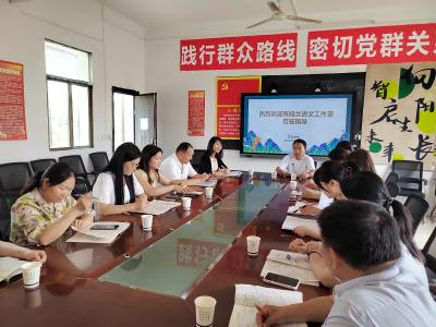 师徒传薪研教法 深耕课堂备中考