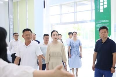 聚立楚商动能 共筑开放商贸 咸安楚商联合会商务部举办首次合作交流会