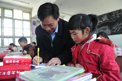 宋功贵——爱校如家的