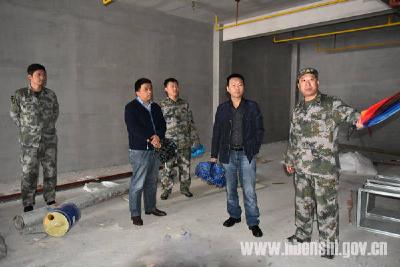 恩施市领导调研市人武部营区迁建工作