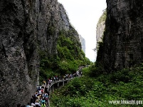 “五一” 大峡谷秩序井然 文明旅游成常态