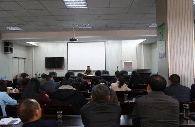 市人社局：开展“两学一做”专题培训