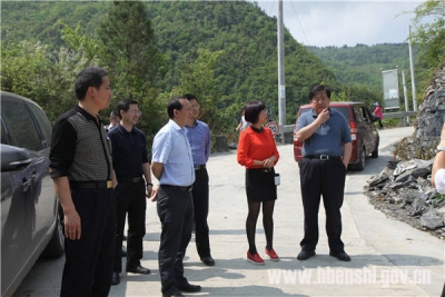 湖北省纪委副书记吴琦到恩施市调研指导工作
