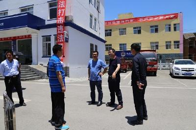 市文体局领导到新塘调研工作