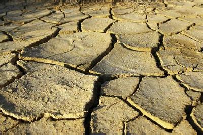 湖北省签订2016年防汛抗旱工作责任状