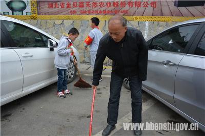 宋正友：独臂写春秋
