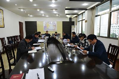 恩施市专题研究农村低保“兜底”保障工作