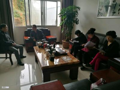 认真开展进企业走访调查活动