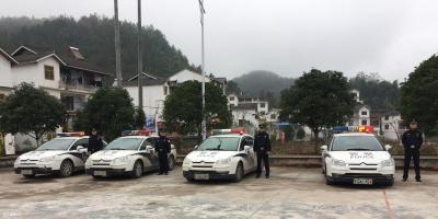 相邻通行起纠纷，法院执行解难题