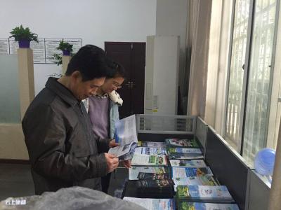 州旅游委领导到恩施市旅游企业调研座谈