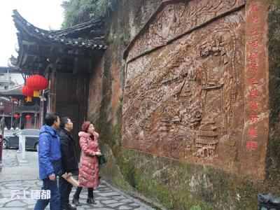  小渡船  积极应对春节旅游高峰